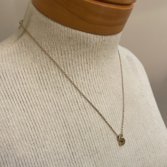 Vintage 1978 Avon “S” Initial Attraction Necklace, Gold-tone - Picture 11 of 15